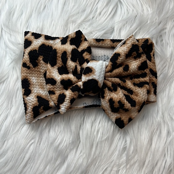 Cheetah print bummies and head wrap leopard print - Picture 2 of 3